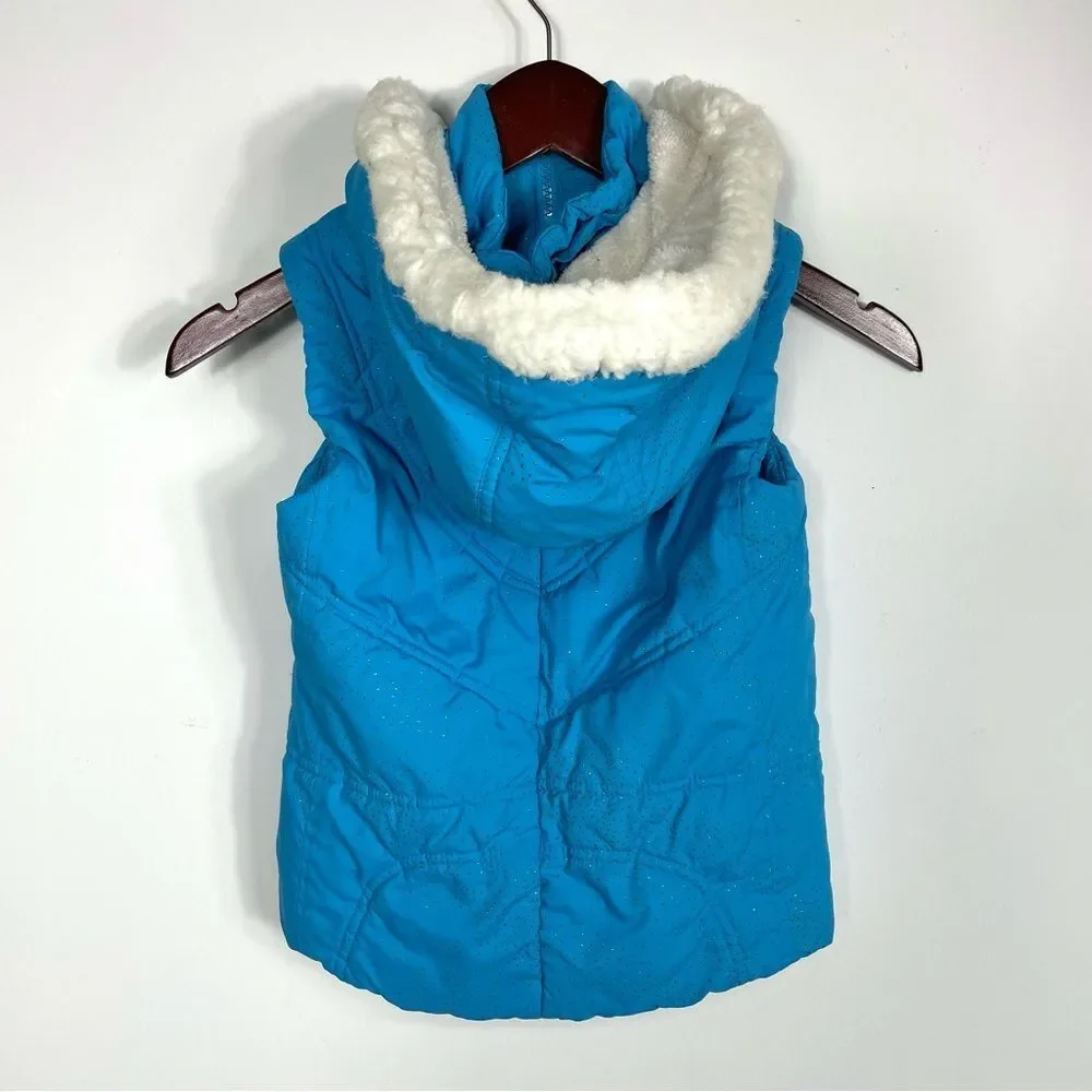 The Children's Place Sparkly Blue Puffer Vest Size M 7/8